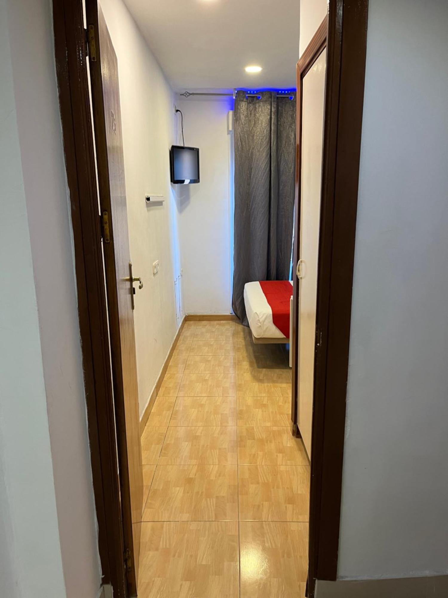 Hostal Las Vegas Madrid Exterior foto